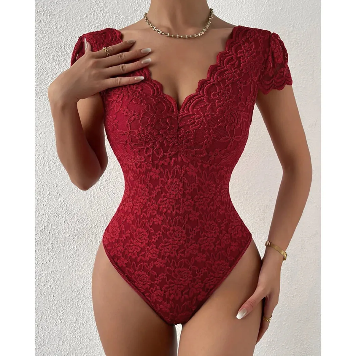 Scandalous Bloom – The Lace Teddy That Owns the Night